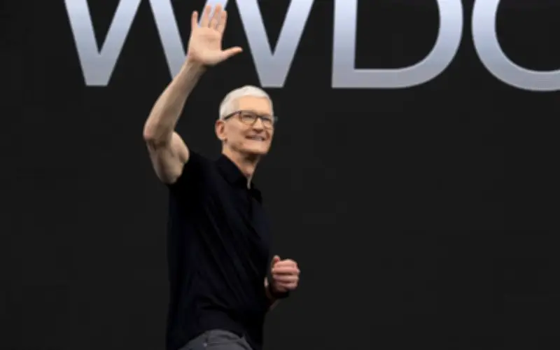 CEO Apple: Kenaikan harga tidak dapat dielakkan akibat permintaan cip AI