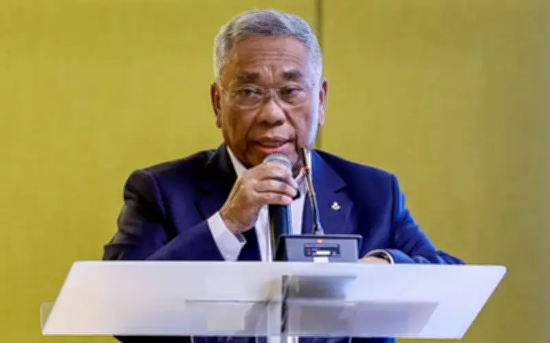 Daing Malik nafi kaitan rumah agam AS$13 juta didakwa dibiayai Rosmah