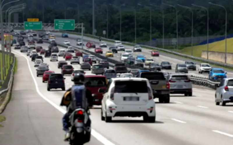 Denda trafik perlu berdasarkan pendapatan pemandu, kata aktivis sosial