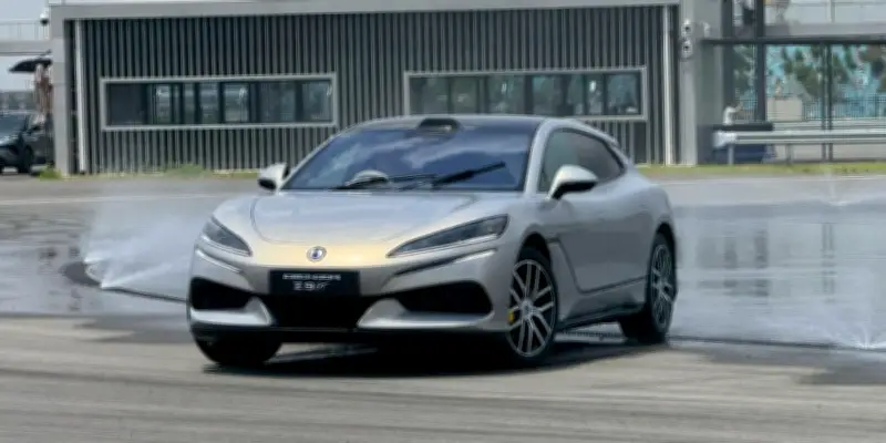 Denza Z9 GT 1,140hp EV dengan Flash Charge 5 minit lancar di Malaysia 15 Julai