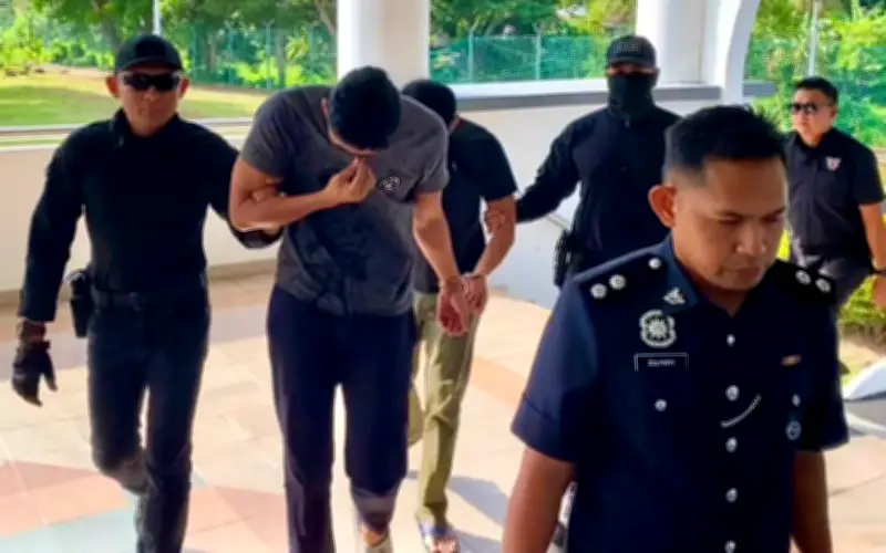 Dua Askar Didakwa Angkut Pendatang Asing Tanpa Izin di Bukit Kayu Hitam