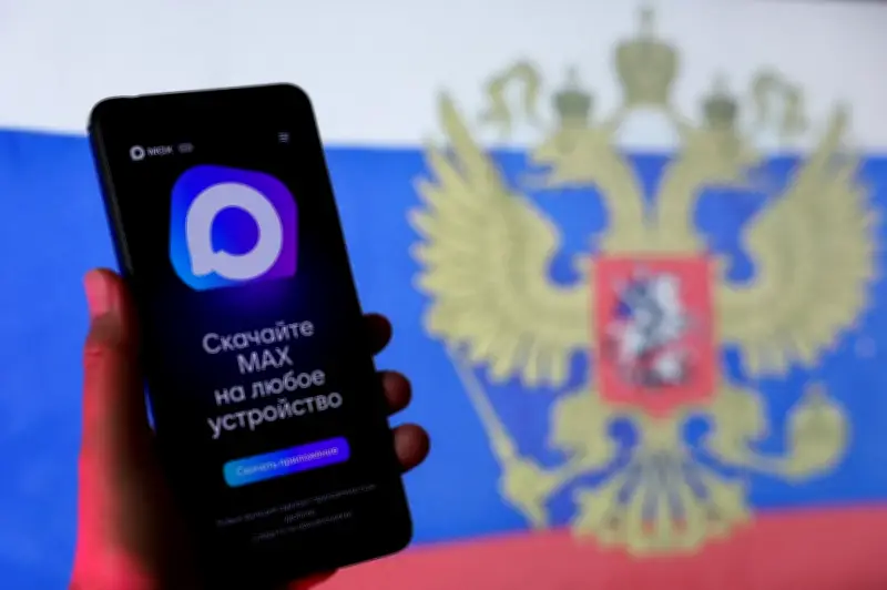 Dua Telefon dan Apl: Cara Warga Rusia Elak Sekatan Internet Putin