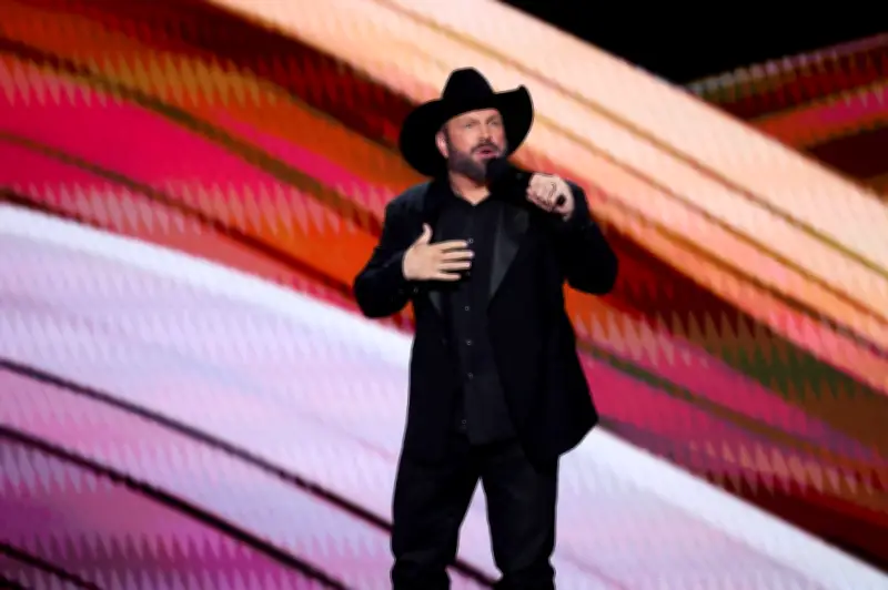 Garth Brooks jual katalog muzik sehingga AS$2 bilion