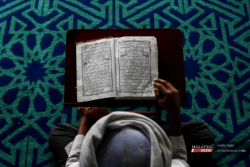 'Jangan hidup bawah tempurung': Jais diselar serbu majlis Syiah rai kesyahidan Sayyidina Hussain
