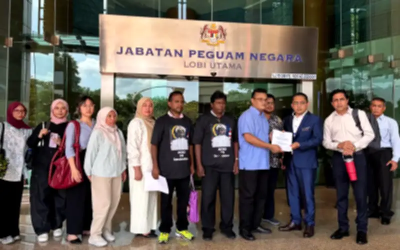 Keluarga mangsa kematian dalam tahanan serah memorandum kepada AGC