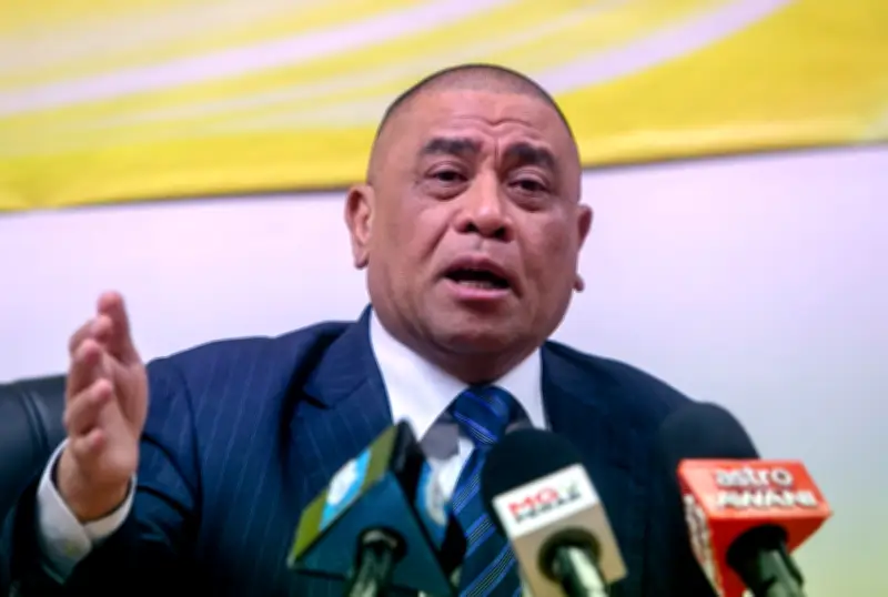 Kerajaan Perak baiki jambatan kampung tempat pendaki hilang ditemui