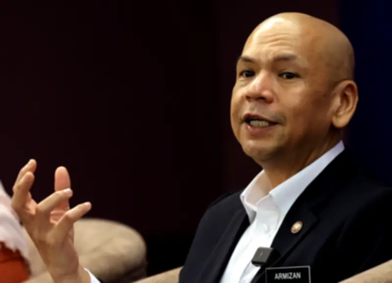 Kerajaan rangka undang-undang baharu perketat akauntabiliti platform e-dagang