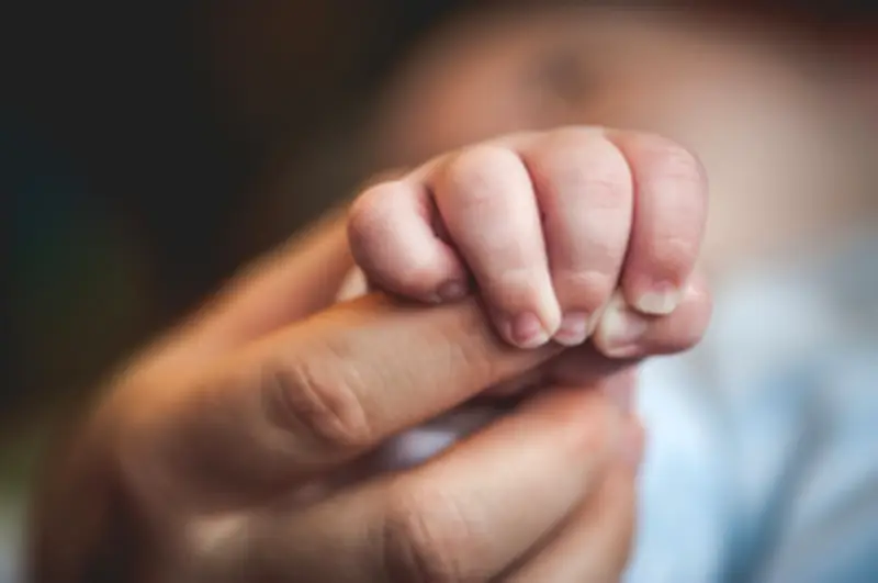 Konspirasi Pemerdagangan Bayi: Pasangan Singapura Jadi Mangsa Sindiket Indonesia