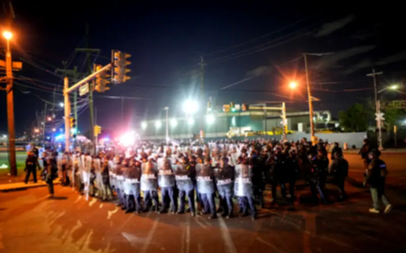 Kunjungan bersambung di pusat tahanan imigresen New Jersey, polis perluas kawasan larangan