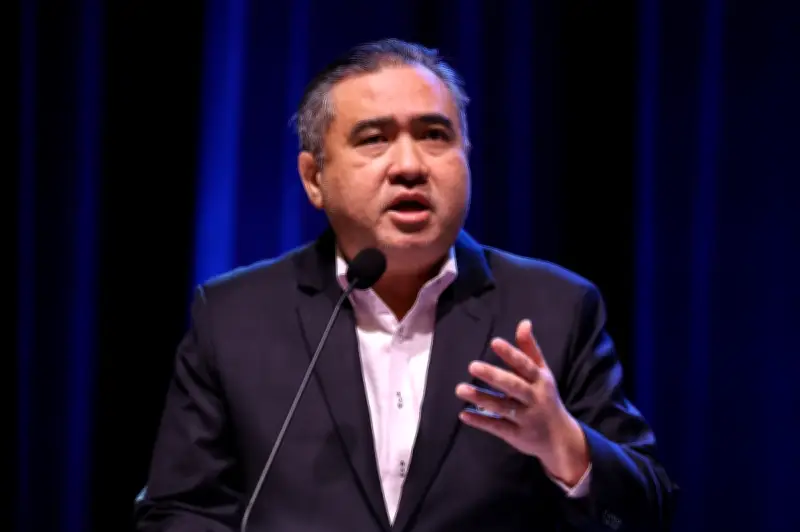 Loke pertahankan kenaikan denda trafik RM500, kata maksimum bukan untuk semua