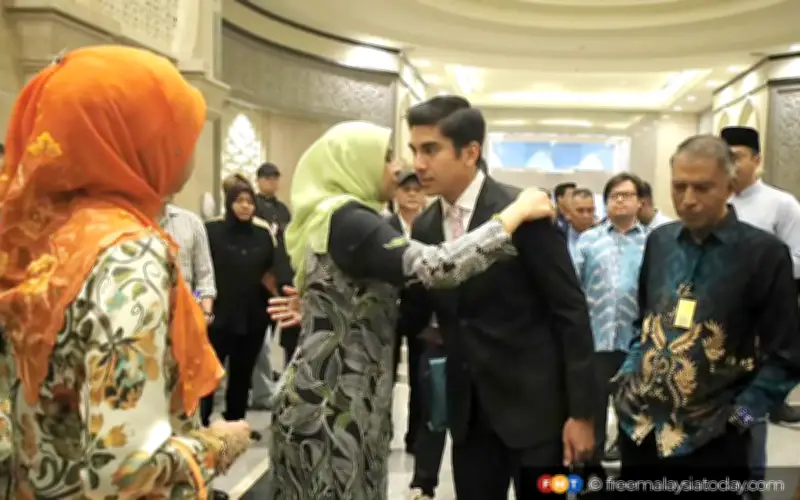 Mahkamah Persekutuan tangguh keputusan Syed Saddiq ke 13 Julai