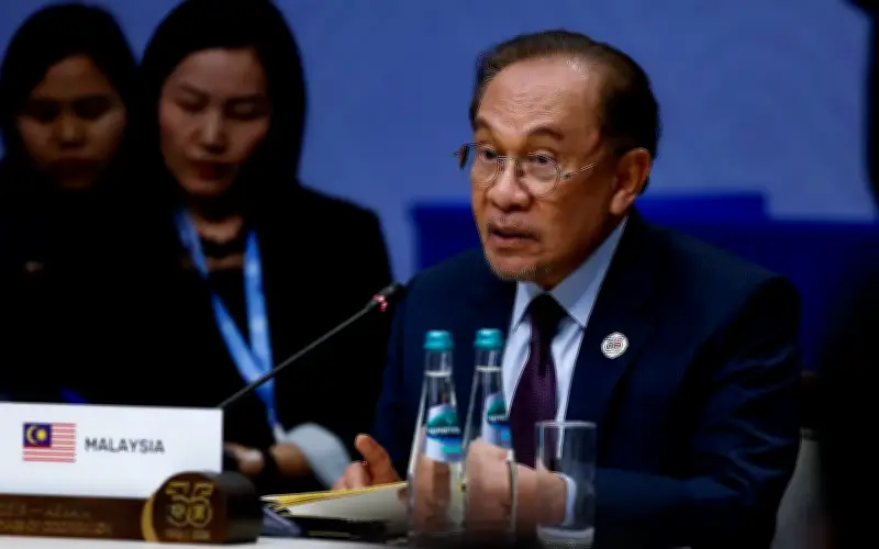 Malaysia akan teroka guna mata wang tempatan secara serius