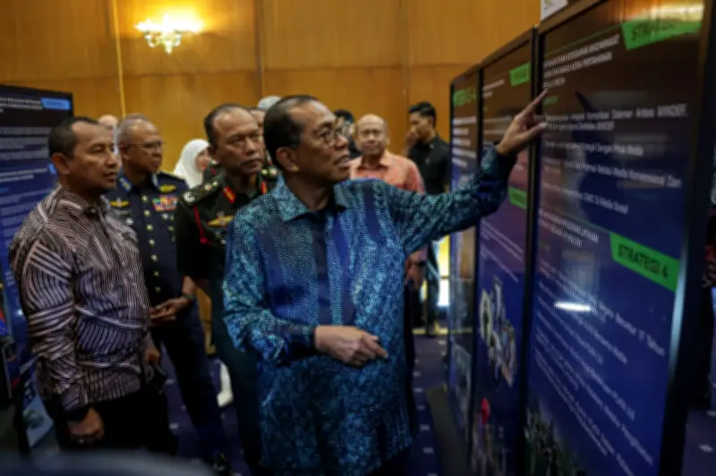 Malaysia senarai pendek empat negara untuk sistem peluru berpandu anti-kapal LCS