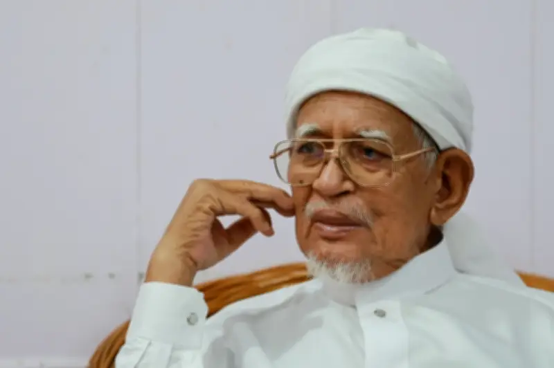 Masa Depan PN di Tangan PAS: Mesyuarat Esok Tentukan Hubungan dengan Bersatu