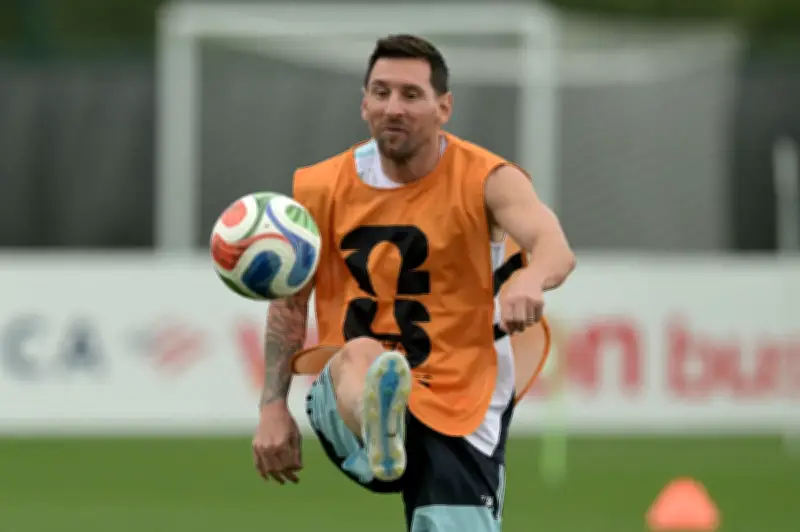 Messi mula perlawanan kumpulan Piala Dunia dari bangku simpanan