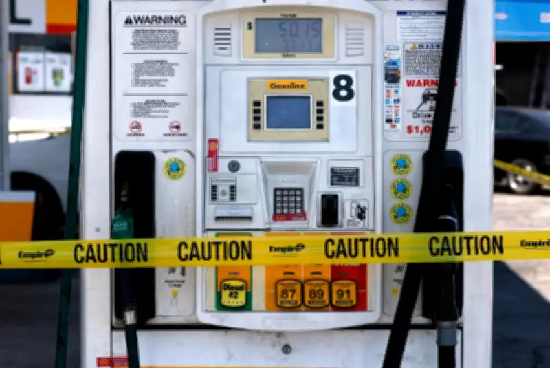 Minyak Brent jatuh bawah AS$75 buat kali pertama sejak perang Timur Tengah