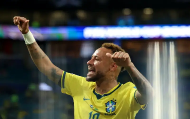 Neymar menangis seorang diri di bilik persalinan selepas kembali ke skuad Brazil