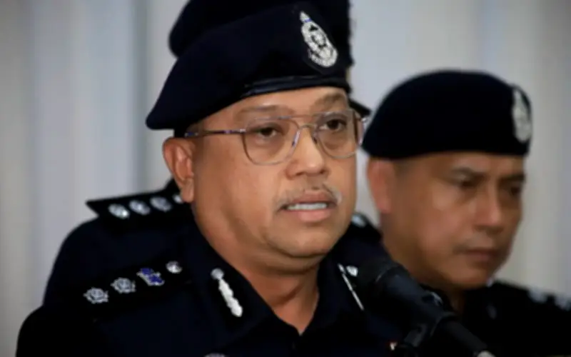 Pelajar digantung sekolah selepas insiden cekik di Cheras