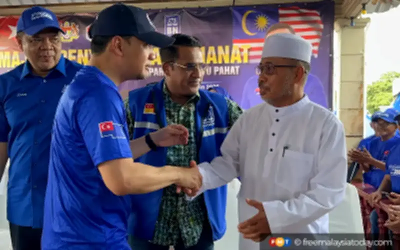 Pemimpin PAS Hadir Kempen BN di Batu Pahat, Onn Hafiz Terharu