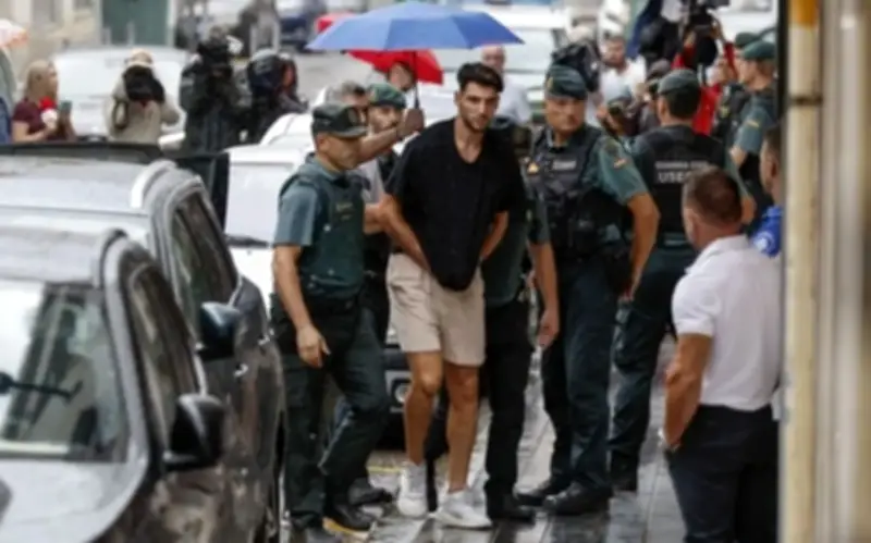 Penyerang Sepanyol Rafa Mir dihukum penjara 8.5 tahun kerana serangan seksual