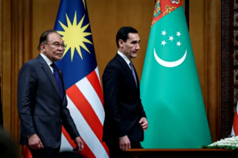 Peranan Petronas di Turkmenistan kukuhkan kedudukan tenaga Malaysia - Anwar