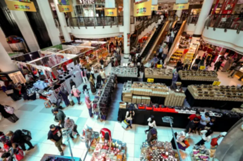 Perbelanjaan rakyat Malaysia naik 15.3% pada April, tetapi kuantiti barang meningkat hanya 6.2%