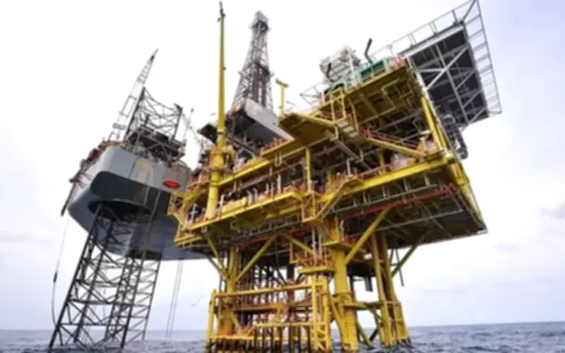 Petronas temui gas dan minyak baharu di luar pesisir Suriname