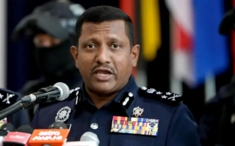 Polis siasat dakwaan anak perangkap ibu seludup dadah ke Nigeria