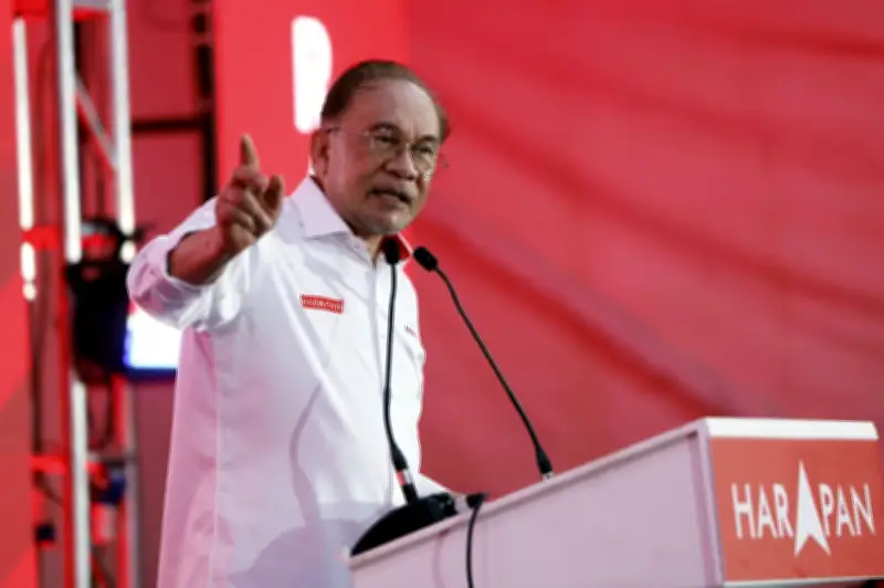 PRN Johor: Anwar gesa calon PH bukti politik madani menang