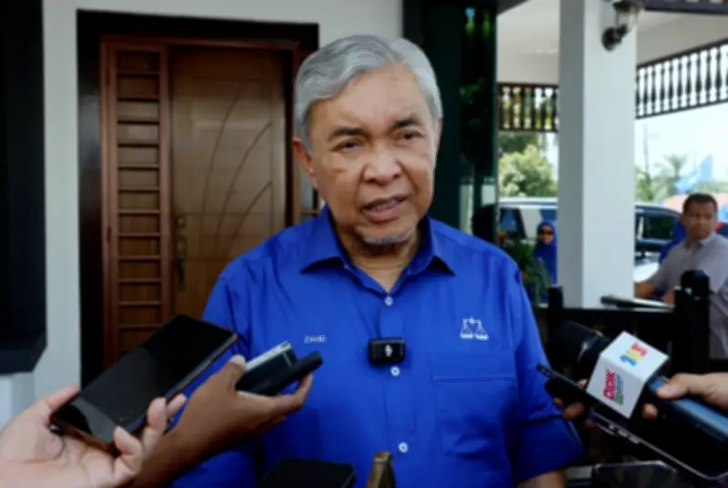 PRN Johor: Zahid janji 'politik matang', BN tidak akan serang lawan
