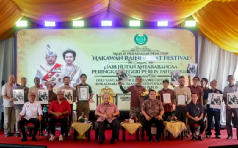 Raja Perlis titah pertingkat usaha pelihara hutan Banjaran Nakawan