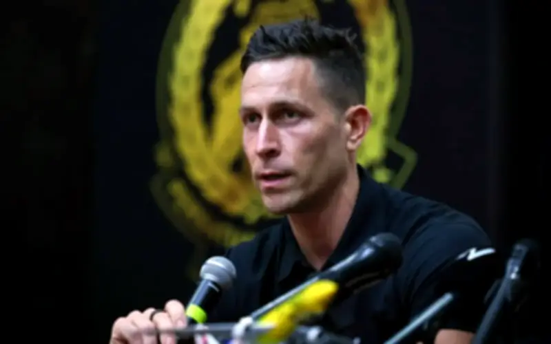 Rob Friend tinggalkan Harimau Malaya, banyak persoalan terbengkalai
