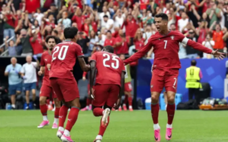 Ronaldo Cipta Sejarah, Jaring Dua Gol Bawa Portugal Benam Uzbekistan 5-0