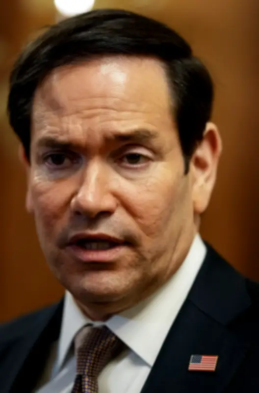 Rubio Amaran Tol Iran di Hormuz Akan 'Menular' ke Laluan Air Lain