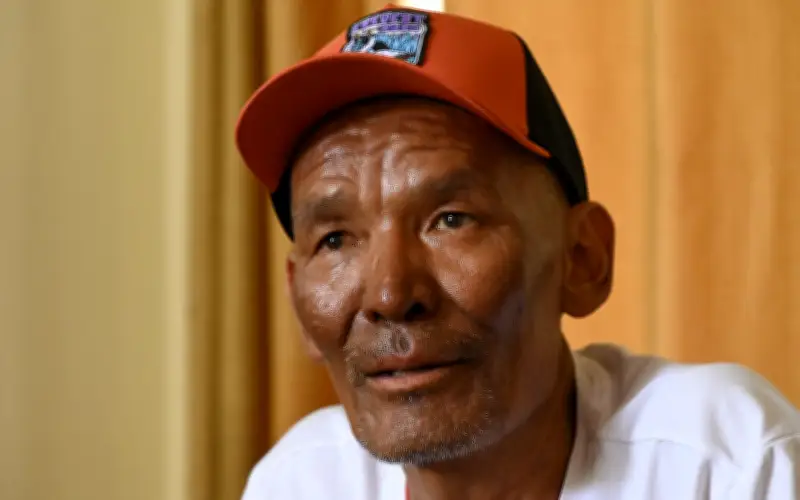 Selamat dari Everest: Pendaki Nepal cerita detik-detik terperangkap
