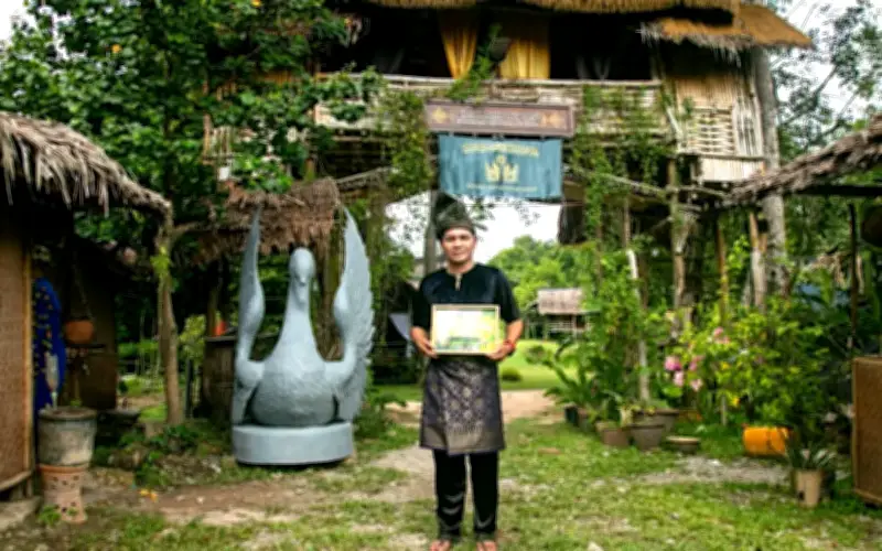 Selami Era Kesultanan Melayu di Kampung Adat Seri Banian