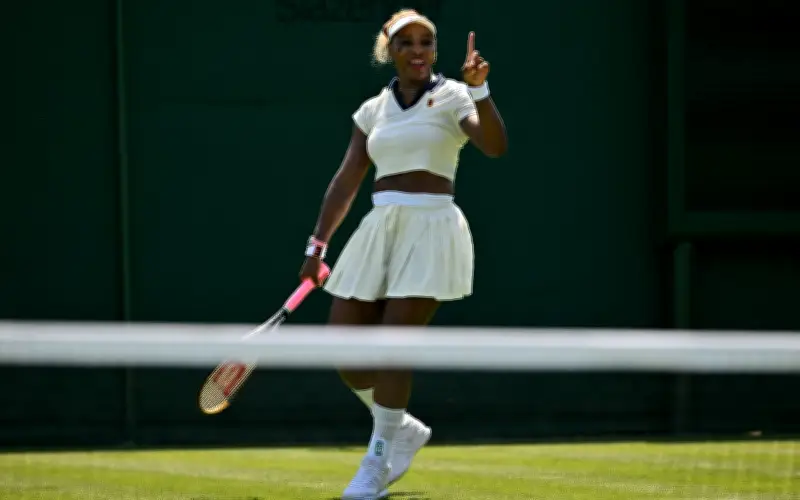 Serena Williams Kembali Bertanding di Wimbledon, Swiatek Lolos Susah Payah