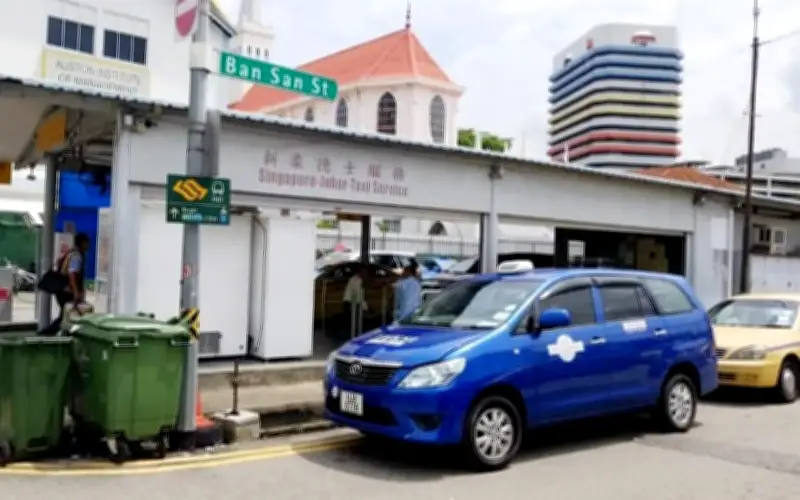 Singapura naikkan yuran masuk teksi Malaysia kepada S$15 mulai 2027