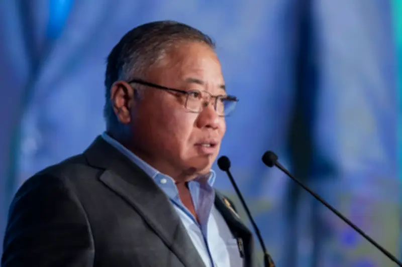 Tiong gesa perluas program libat komuniti angkat peranan tentera