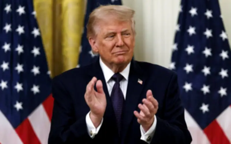 Trump: Perjanjian AS-Iran akan Ditandatangani Ahad, Selat Hormuz Dibuka Semula