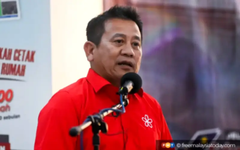 Tun Faisal dakwa sikap 'kuku besi' PAS semakin terserlah