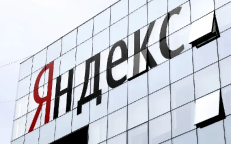 UK kenakan sekatan ke atas kapal bayangan Rusia dan Yandex Bank