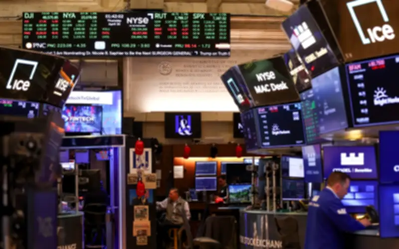 Wall Street Ditutup Tinggi, Dow Catat Rekor Baru Seiring Reda Ketegangan AS-Iran