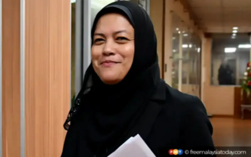 Wanita Bersatu desak BN Johor jelaskan tawaran kepada Alwiyah