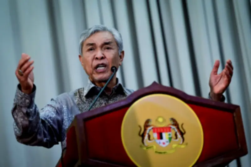 Zahid: Senarai Calon BN Johor Dalam Kajian, Onn Hafiz Kekal 'Poster Boy'