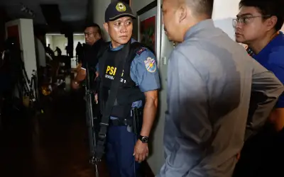 3 terbunuh dalam kejadian tembakan jarang berlaku di sekolah Filipina