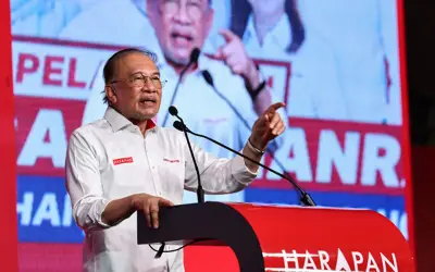 Anwar nasihati PH jangan bergeser dengan BN pada PRN Johor