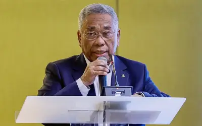 Daing Malik nafi kaitan rumah agam AS$13 juta didakwa dibiayai Rosmah