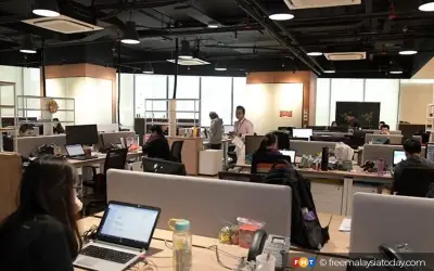 Hentikan layanan SME seperti amal, bina perniagaan bertaraf dunia