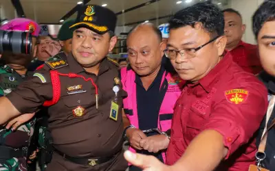 Indonesia tangkap bekas ketua program makanan percuma yang dipecat